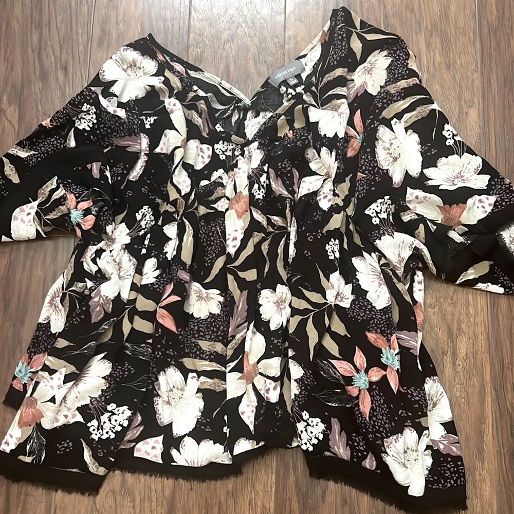 ANTHROPOLOGIE Hudson gray peasant top